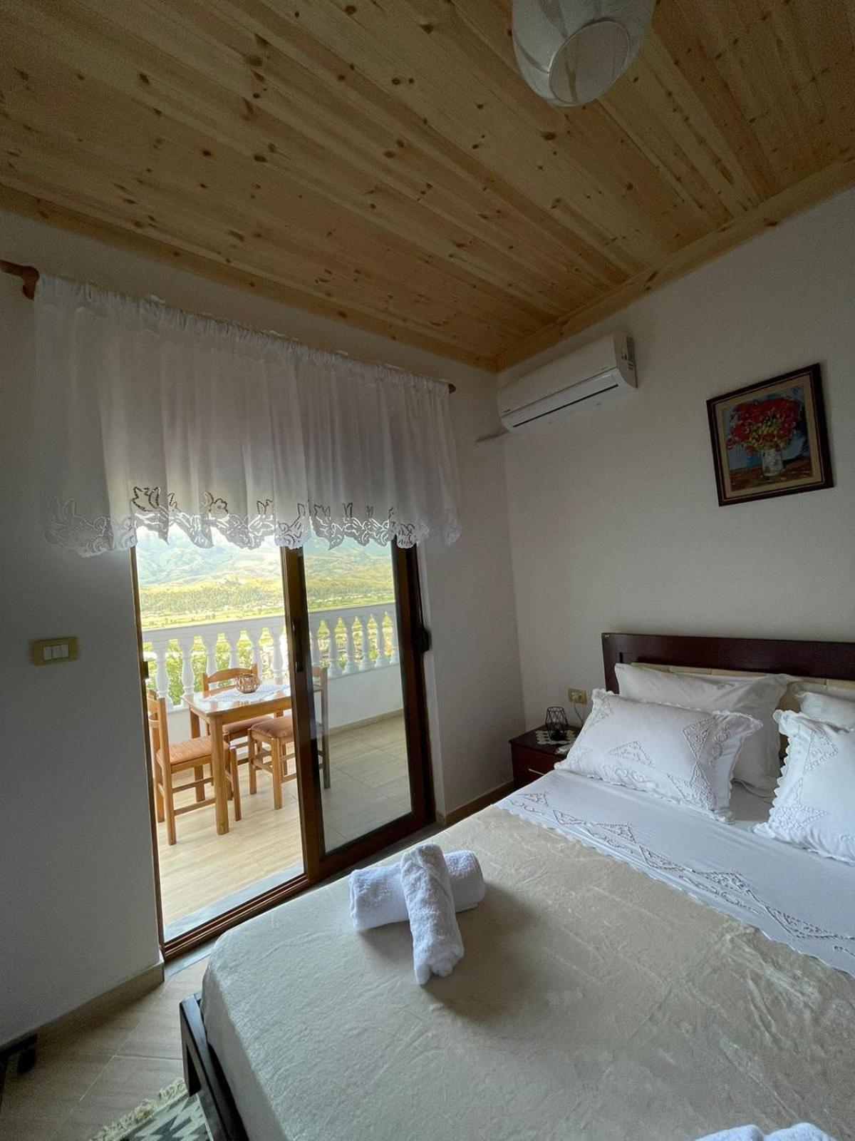Stonetale Garden Guesthouse Gjirokastër 외부 사진